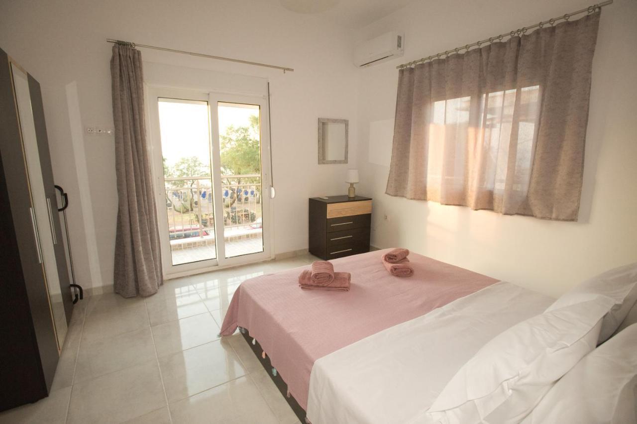 Sea Gem Apartment 1 نيوي إيبيفاتاي المظهر الخارجي الصورة