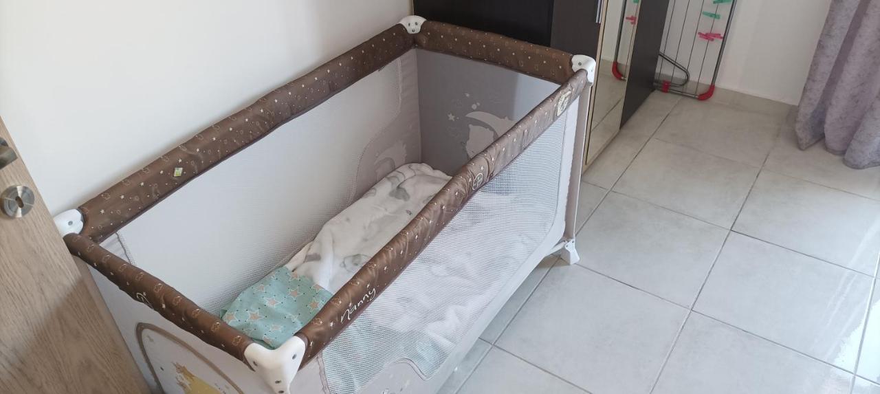 Sea Gem Apartment 1 نيوي إيبيفاتاي المظهر الخارجي الصورة
